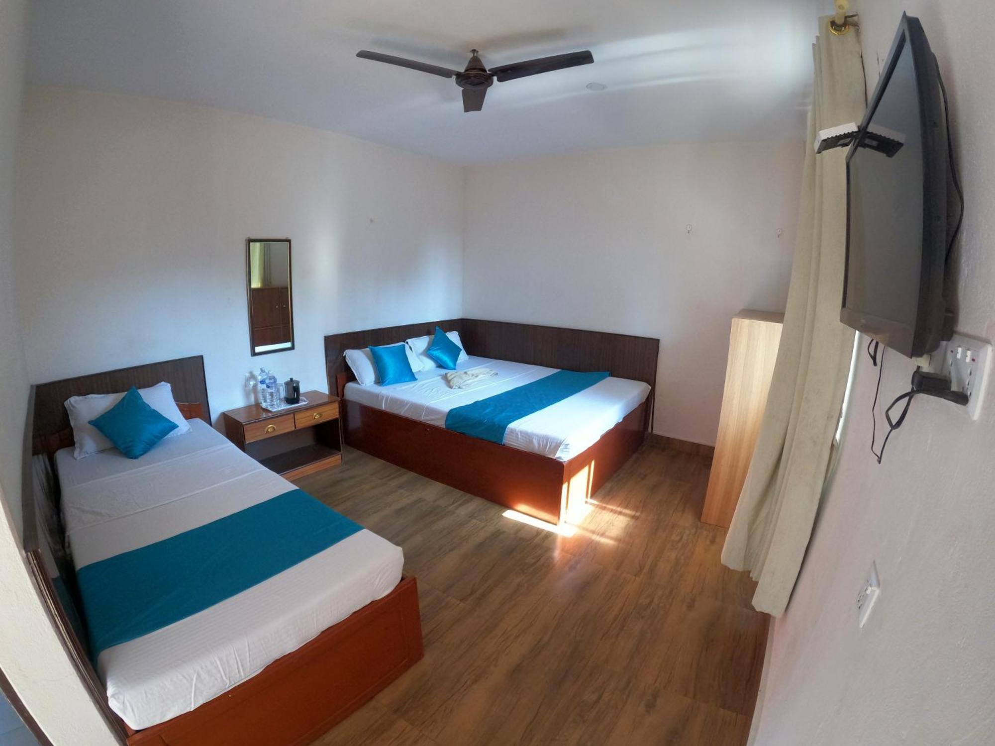 Hotel Dolly Pokhara Exteriör bild